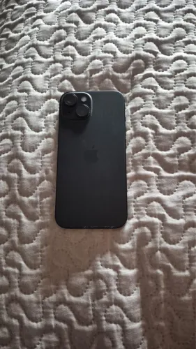 iPhone 15 preto