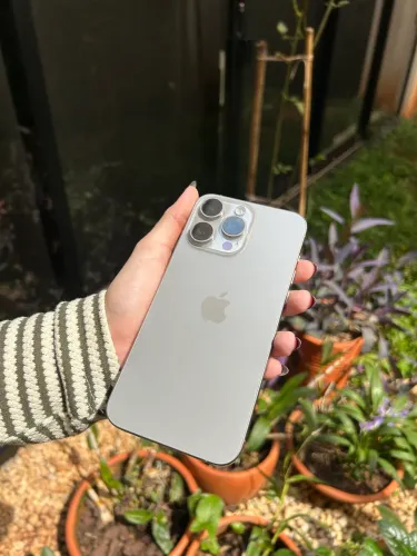 Iphone 15 Pro Max 256 GB + Caixa Original + 4 capinhas