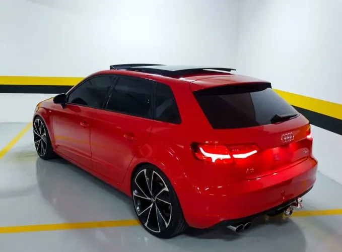 Audi A3 Sportback 1.8 16V TFSI S-tronic 5P 2014
