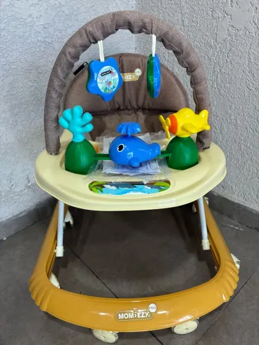 Andajar musical para bebês
