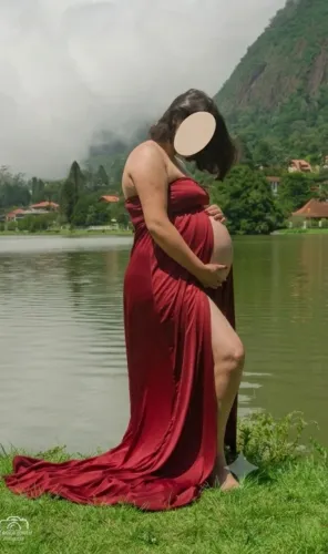 Vestido Longo Ensaio Gestante Marsala Com Fenda - Usado 1 Vez