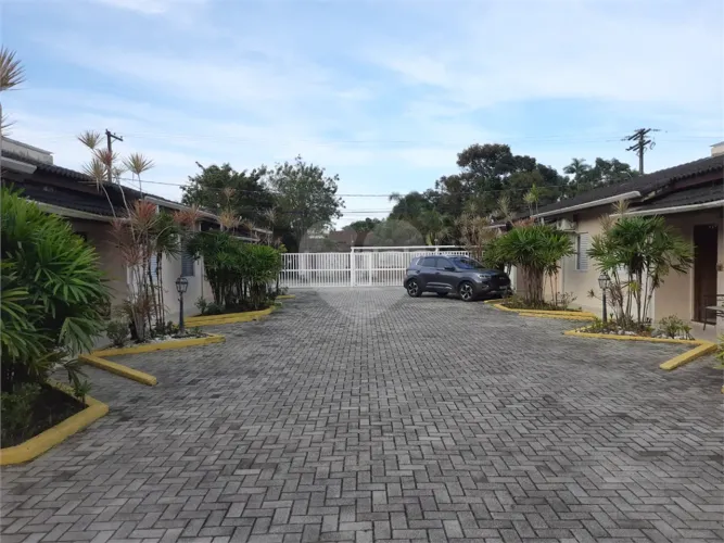 Condomínio com 2 quartos à venda em Maitinga - SP
