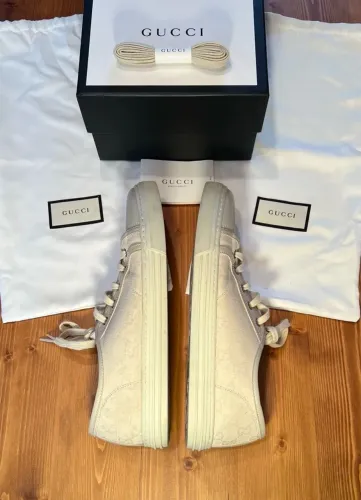 gucci tênis gg canvas off white masculino tam 42 original com dust bag