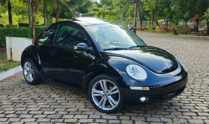 Volkswagen New Beetle 2.0 MI Mec./aut. 2010