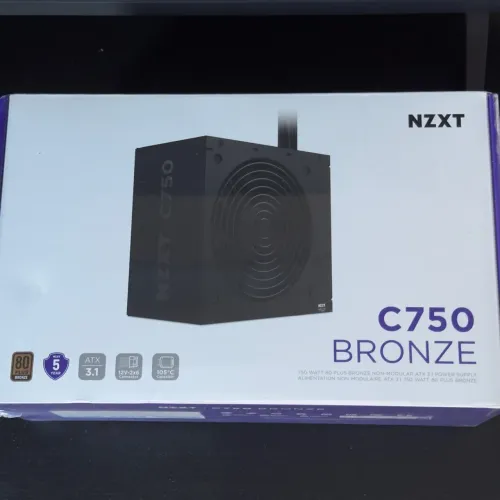 Fonte NZXT 750W 80 Plus (NOVA/LACRADA)