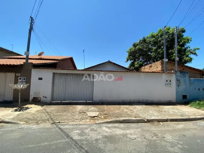 Casa próximas a principais Avenidas