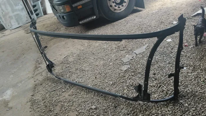 Estrutura frontal scania s4 s5