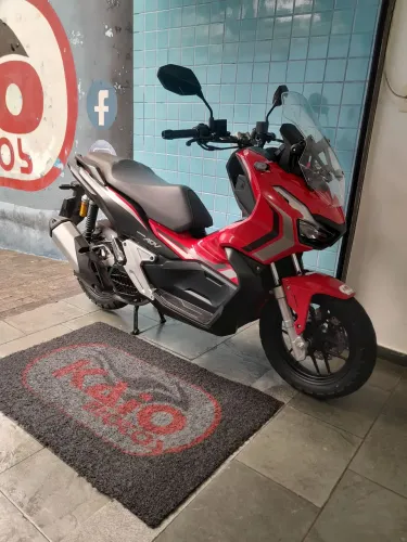 Adv 150 2024
