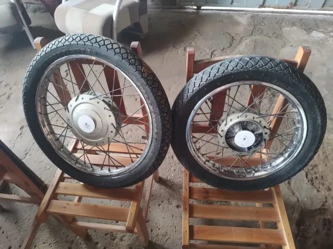 Pneu para Biz 125 (PRONTO PARA USO)