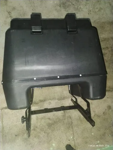 Bau e suporte para mottu