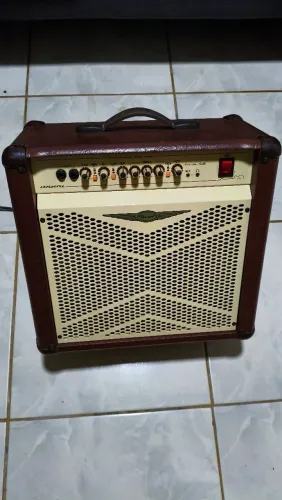 Amplificador para violão marca oneal