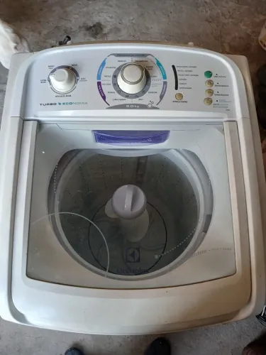 Maquina de lavar roupa