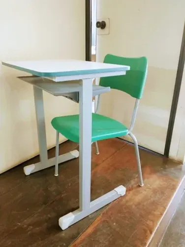 Mesa aluno ótima oportundade direto da fábrica