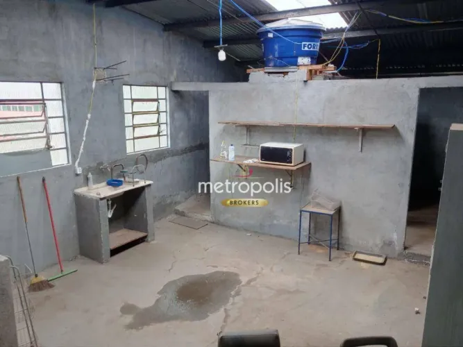 Galpão para alugar, 360 m² por R$ 12.860,00/mês - Itaquera - São Paulo/SP