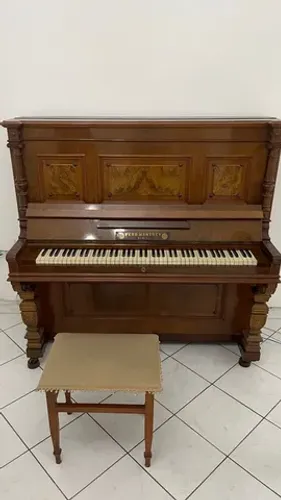 Piano Alemão 