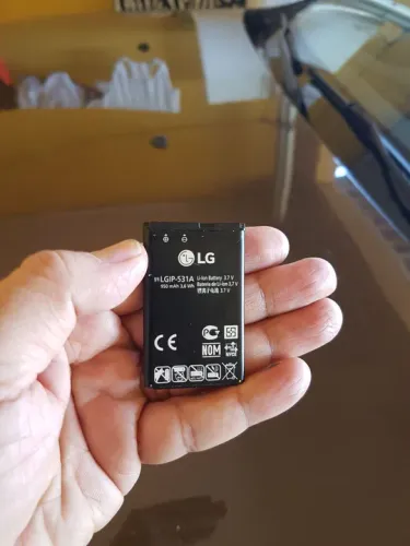Bateria LG do celular A275 e B220 nova ORIGINAL em Samambaia Sul 