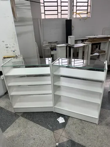 Kit Balcão vitrine c/ vidro superior MDF 