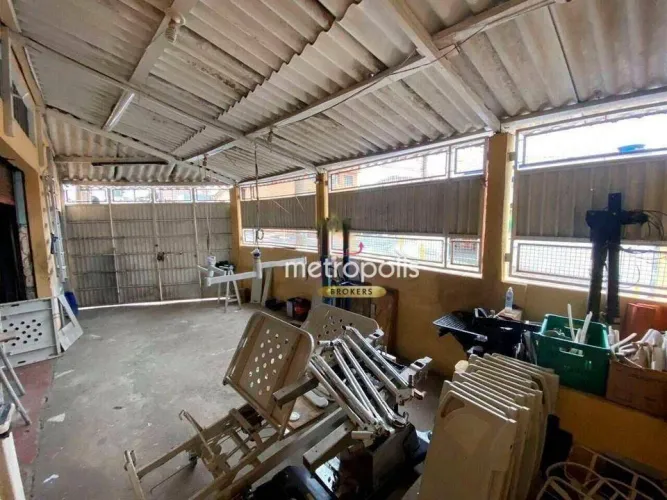 Prédio à venda, 305 m² por R$ 850.001,00 - Paulicéia - São Bernardo do Campo/SP
