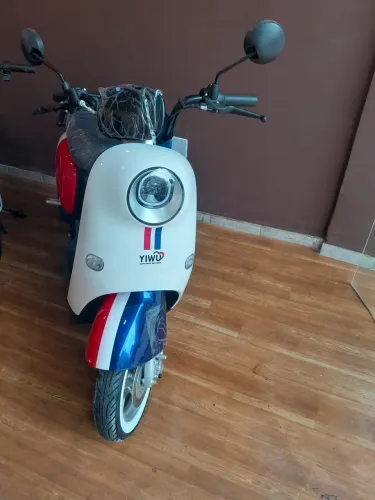 Scooter Elétrica - Design Retro PROMOÇÃO