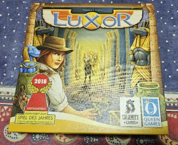 Luxor Jogo de Tabuleiro Português Raro
