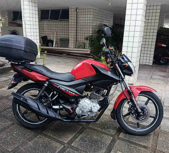 Vendo Moto Yamaha 125cc 2017