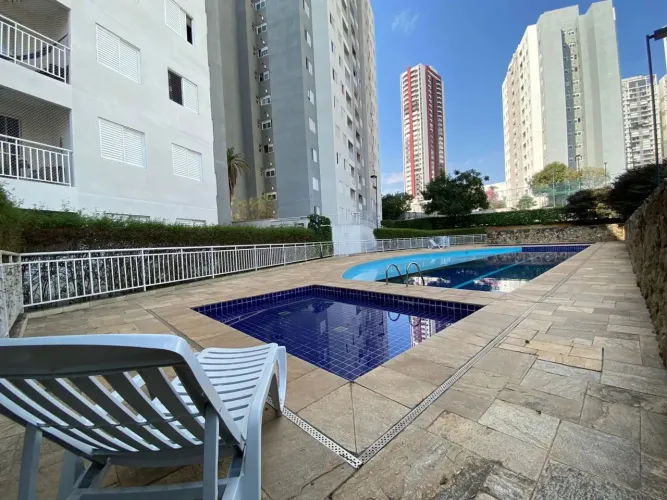 Apartamento à venda no Campolim com 2 dormitórios, varanda gourmet e 2 vagas de garagem