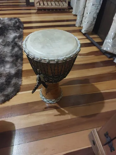 Tambor Xamanico Médio (Djembe)