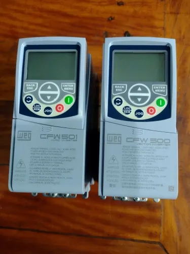 Inversor de Frequência WEG CFW501 e CFW500