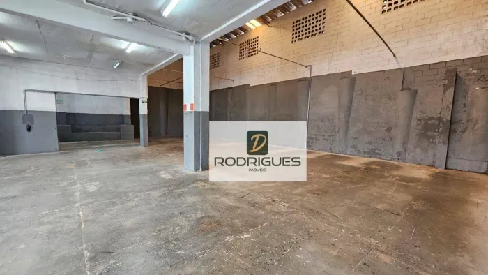 Galpão à venda, 631 m² por R$ 1.700.000,00 - Jardim Ruyce - Diadema/SP