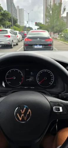 Volkswagen Polo Track 1.0PRA TROCAR NUMA STRADA OU SAVEIRO Flex 12V 5P 2024