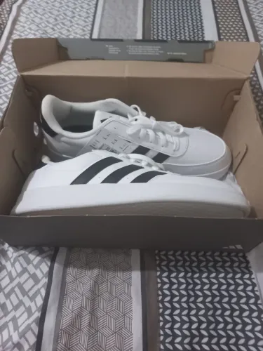 Adidas Court 80s Branco com Listras Pretas