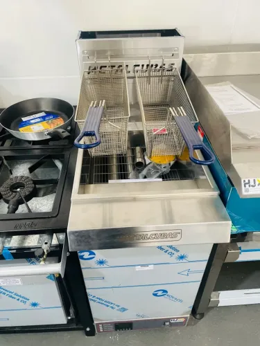 MB Fritadeira Elétrica Profissional Metalcubas