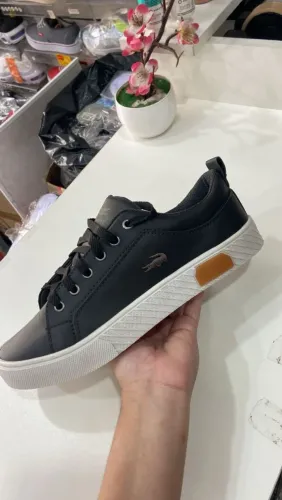 Sapatenis Lacoste