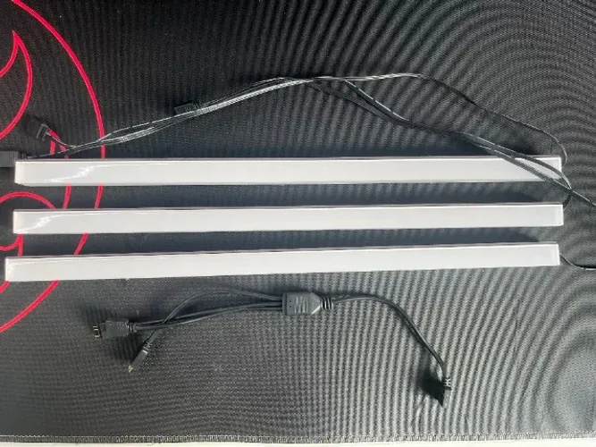 BARRAS DE LED RGB MAGNÉTICO