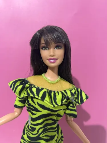Barbie Fashionista Teresa