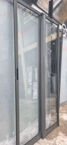 Porta balcao panorâmica linha gold Premium e alumínio de correr