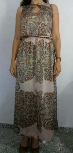 Vestido de festa delicado P/M