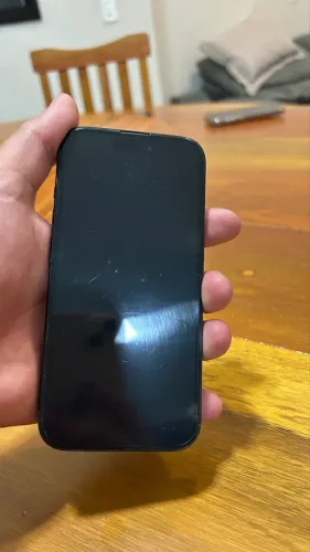 iPhone 15 128gb 87% acompanha cabo original do carregador 