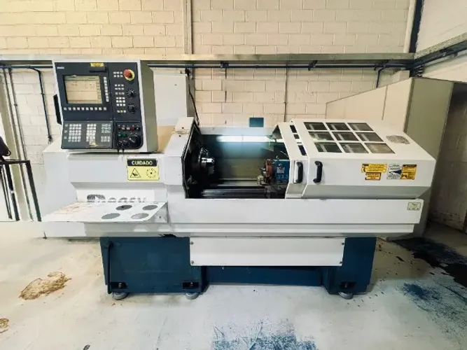 TORNO CNC ROMI CENTUR 30D
