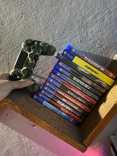 Vendo/Troco (controle e jogos) leia descrição.