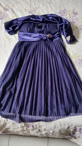 Vestido de festa azul roxo com brilho