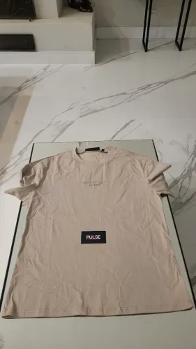 Camiseta Fear of God Essentials Small Logo Tee - Cinza - Tamanho M - Nova 10/10