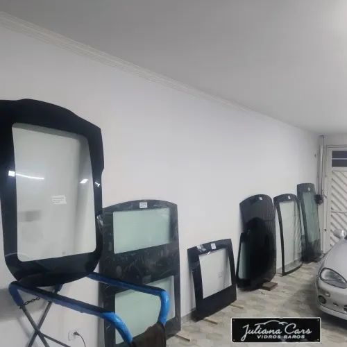 Fabricação de vidros raros automotivos