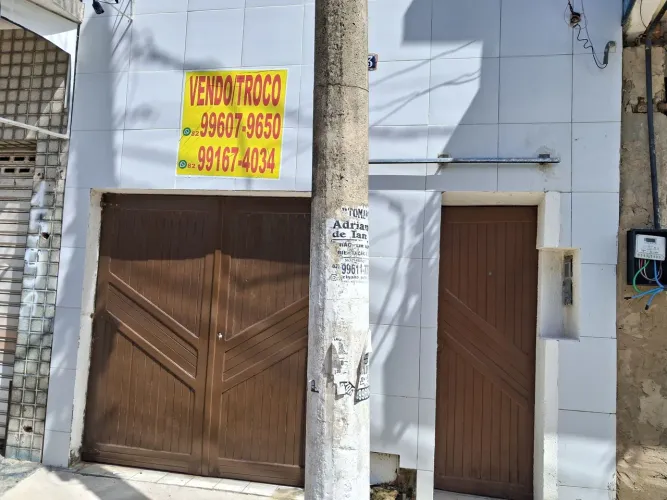 Casa no bairro da Levada, medindo 4X38, 3 quartos, 2 banheiros, jardim de inverno, quint