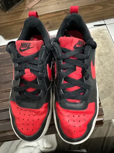 Tênis Nike Infantil Preto e Vermelho
