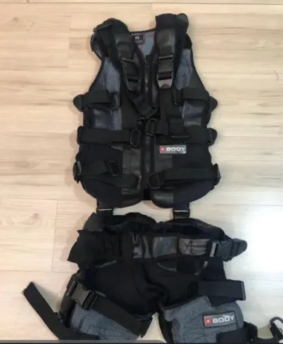 Maquina de eletroestimulação XBody ems