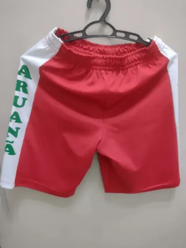 Short e camisa de Ed.fisica colégio Aruanã 