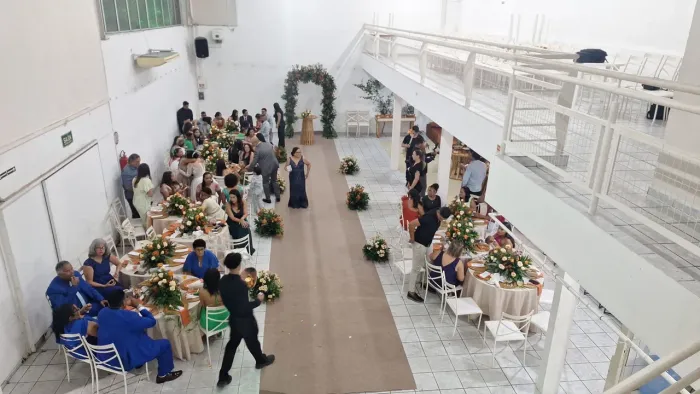 Sistema de som para eventos 81 9 *