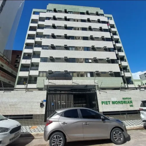 Vende-se: apartamento na Jatiúca - 89 m²
