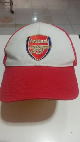 BONE NIKE ARSENAL ORIGINAL DA ÉPOCA